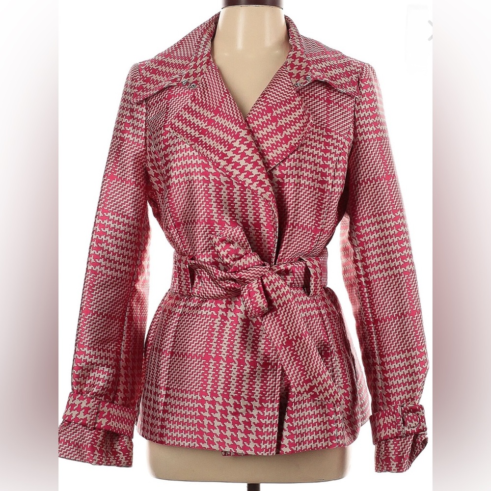 White House Black Market Chic Pink Metallic Houndstooth Short Trench Coat Belted